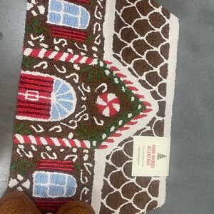 Brand New Hooked Accent Gingerbread Holiday Rug